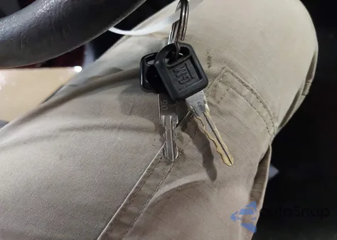 1996 Chevrolet Blazer z USA, uszkodzony, nr VIN 1GNDT13W1T2113146